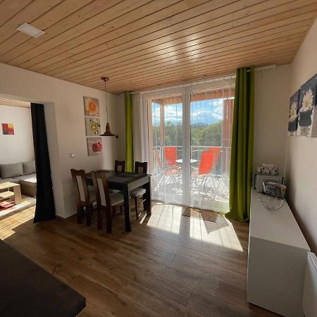 Apartman 7 Stozec Luaran gambar