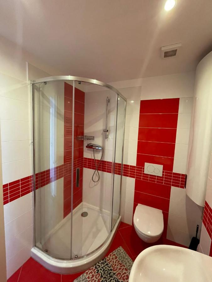Apartman 7 Stozec Luaran gambar
