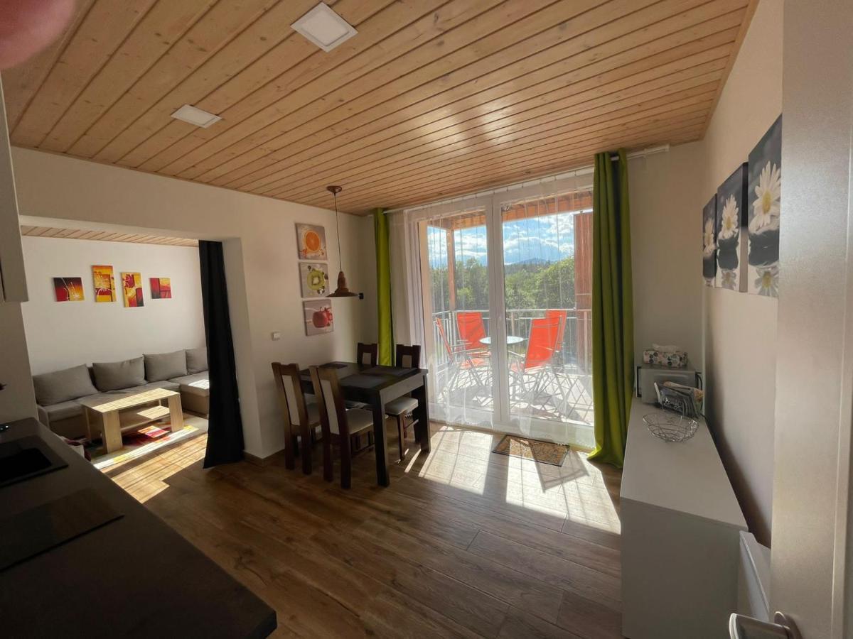 Apartman 7 Stozec Luaran gambar